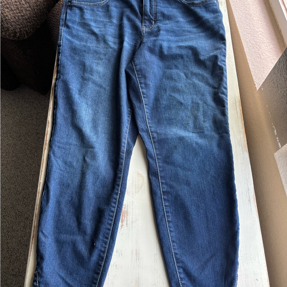 Maurices Women's Dark Blue Cropped Jeans with Scalloped Ankle